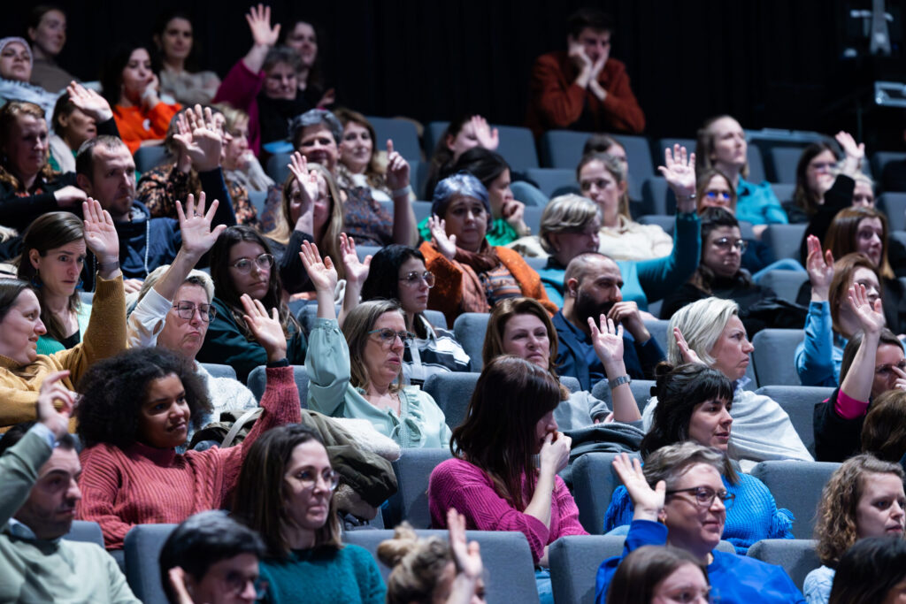 Lezing Binu Singh Genk Mine Dalemans (31 Van 98)