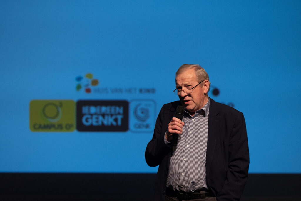 Lezing Binu Singh Genk Mine Dalemans (73 Van 98)