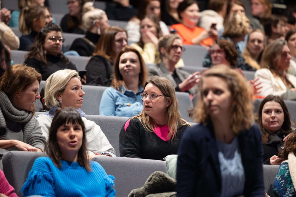Lezing Binu Singh Genk Mine Dalemans (9 Van 98)