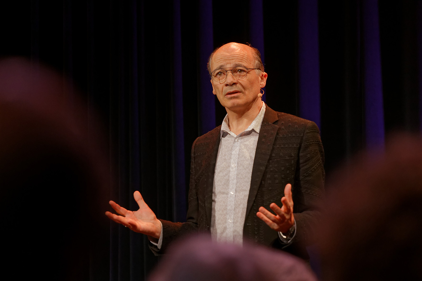 Lezing door Peter Adriaenssens: Jongeren, smartphones en mediagebruik, het is onze zorg