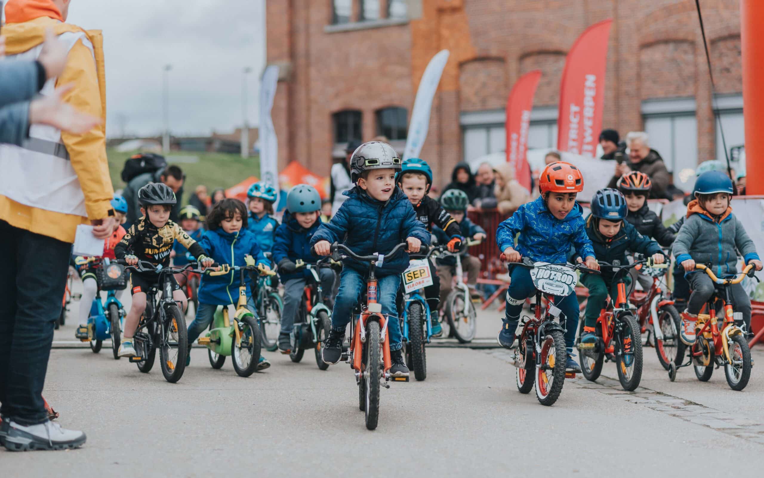 Jonge Flandriens klaar voor hun eigen Ronde van Vlaanderen in Antwerpen